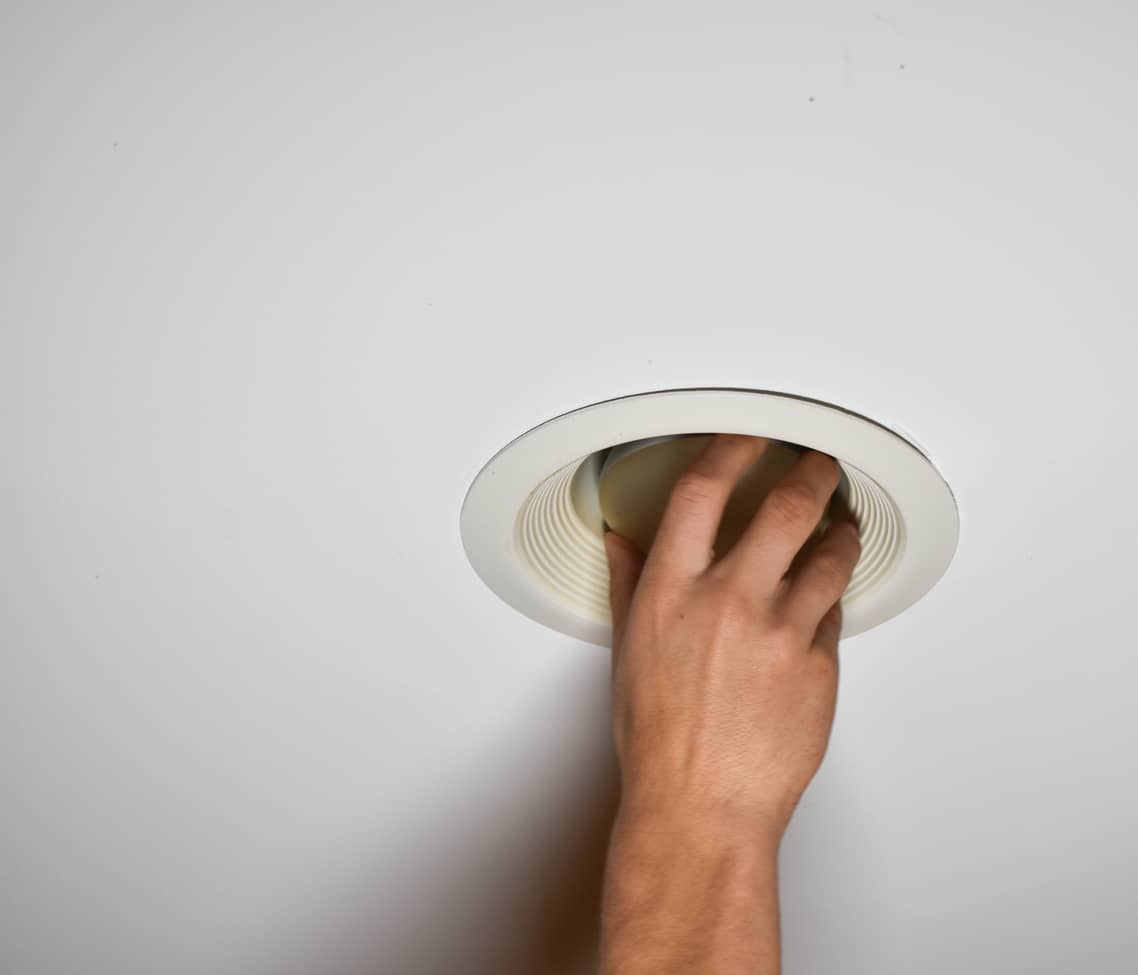 Recessed store light socket