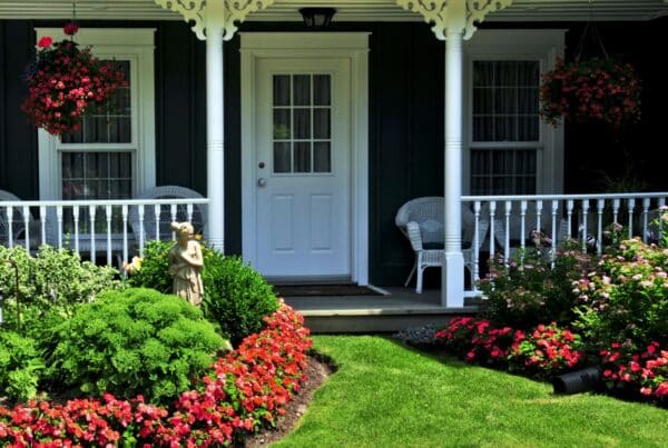 front yard decor